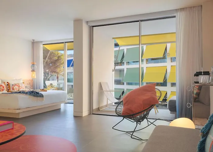 Hotel W Ibiza Santa Eulària des Riu