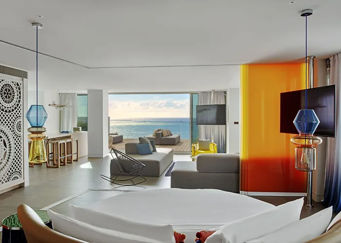 Hotel W Ibiza Santa Eulària des Riu