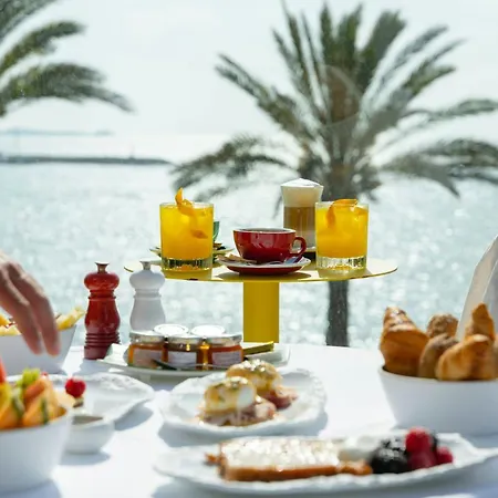 W Ibiza Santa Eularia des Riu