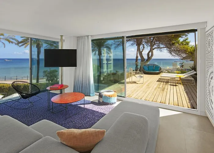 W Ibiza Santa Eularia des Riu