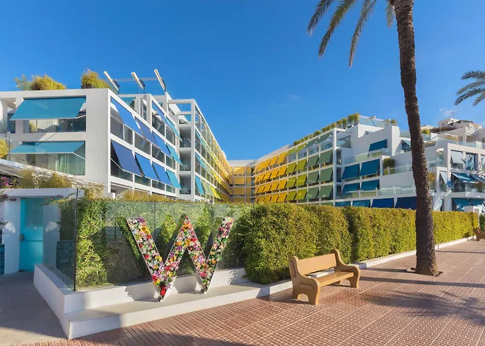W Ibiza Santa Eularia des Riu